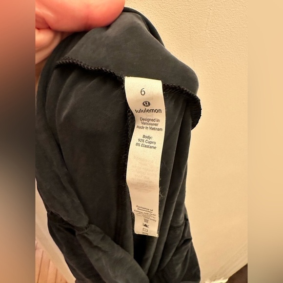 Lululemon Into Something Good - Picture 6 of 8